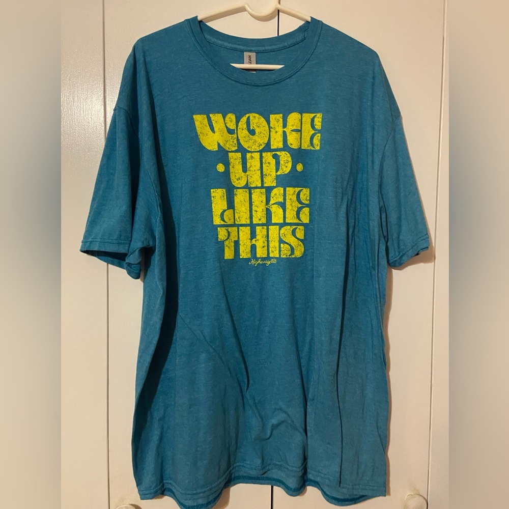 Women’s Gildan T-Shirt
